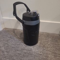 64oz Underarmor Insulated Water Bottle