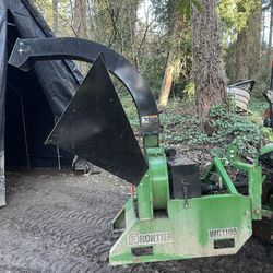 2022 John Deere Wood Chipper WC1105
