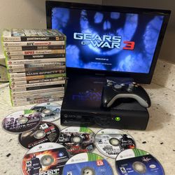 Xbox 360 E Slim Console Model 1538 with Cords AND Controller