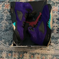 Air Jordan 5 Retro - Alternate Grape Size 10.5 M 