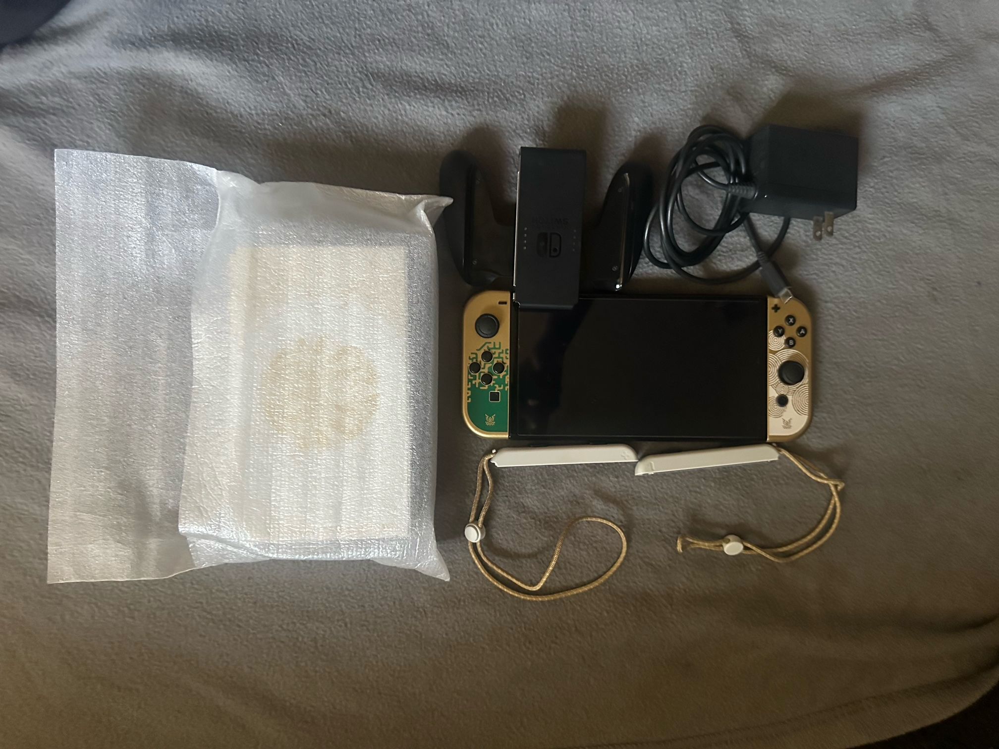 Zelda OLED