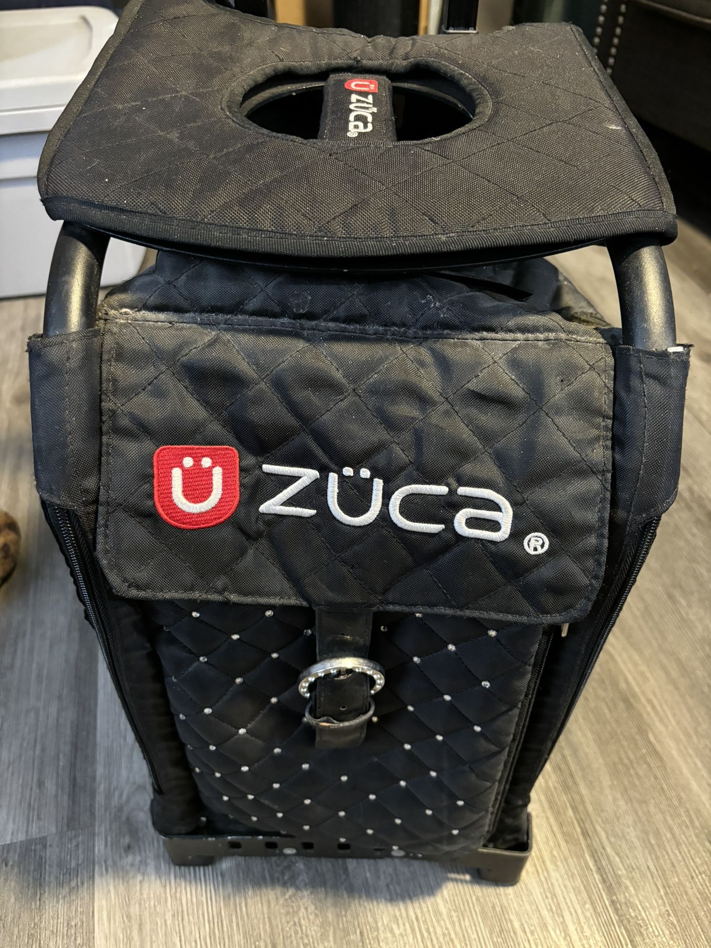 Zuca Rolling Bag