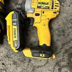 DeWalt Impact With Battery 