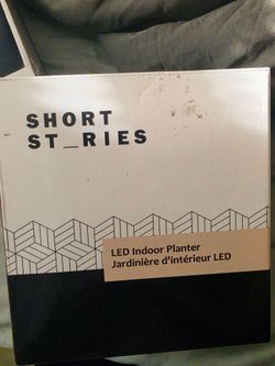 LED indoor planter
