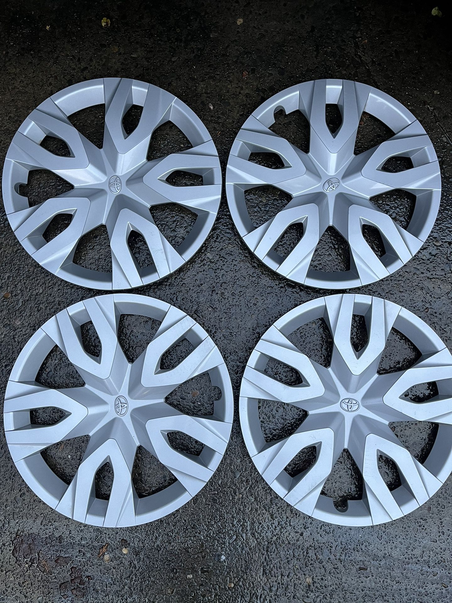 17”, Toyota Wheel Covers