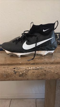 12.5 Nike baseball cleats