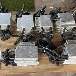 Enphase M190 Solar Inverters (36) and Envoy Gateway