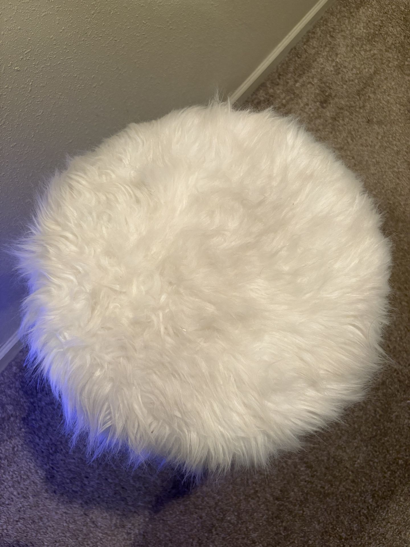 Faux Fur Adjustable Rolling Vanity Stool - White Plush Seat, Chrome Base