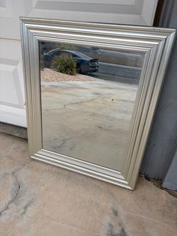 Wall Mirror with Silver Ridged Frame