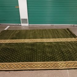 Like New Pretty Good Condition Carpet 10x8 Ft