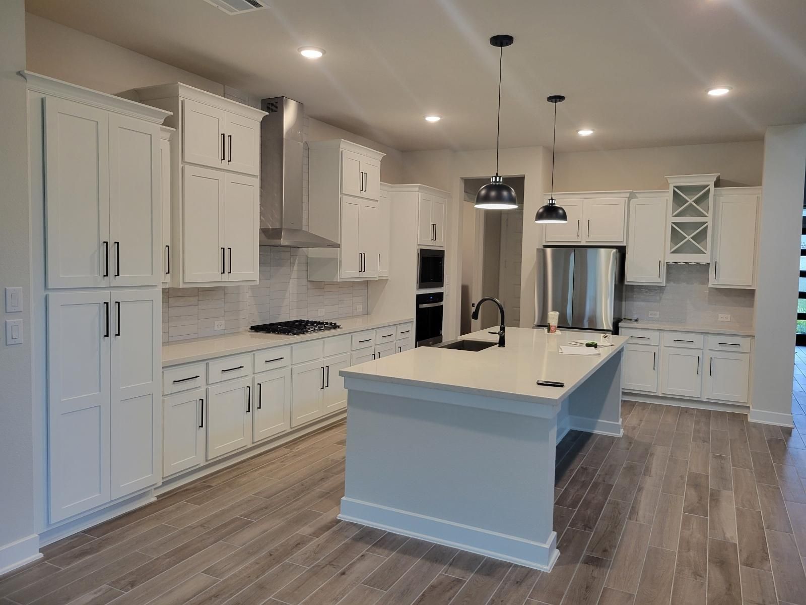 Custom Cabinets White Shaker Cabinets