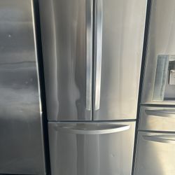 30 Wide French Door Refrigerator 