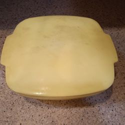 1950s Vintage Pyrex Canary Yellow Casserole Dish With Lid