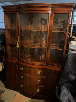 Mahogany China Cabinet with Glass Doors