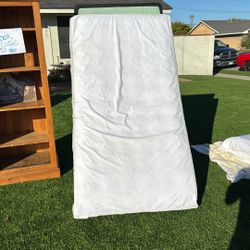 Twin Mattress With Topper And Box Spring 