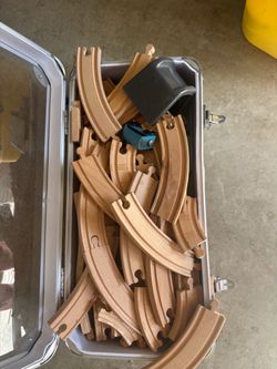 Wooden train track