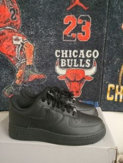 Air FORCE 1 MEN SIZE 8.5, 11.5 NEW W/Box