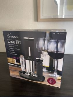 (Brand New) Electric Wine Opener Set
