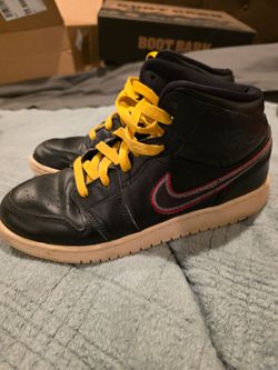 AIR JORDAN 1 RETRO HIGH OG -  Youth 6