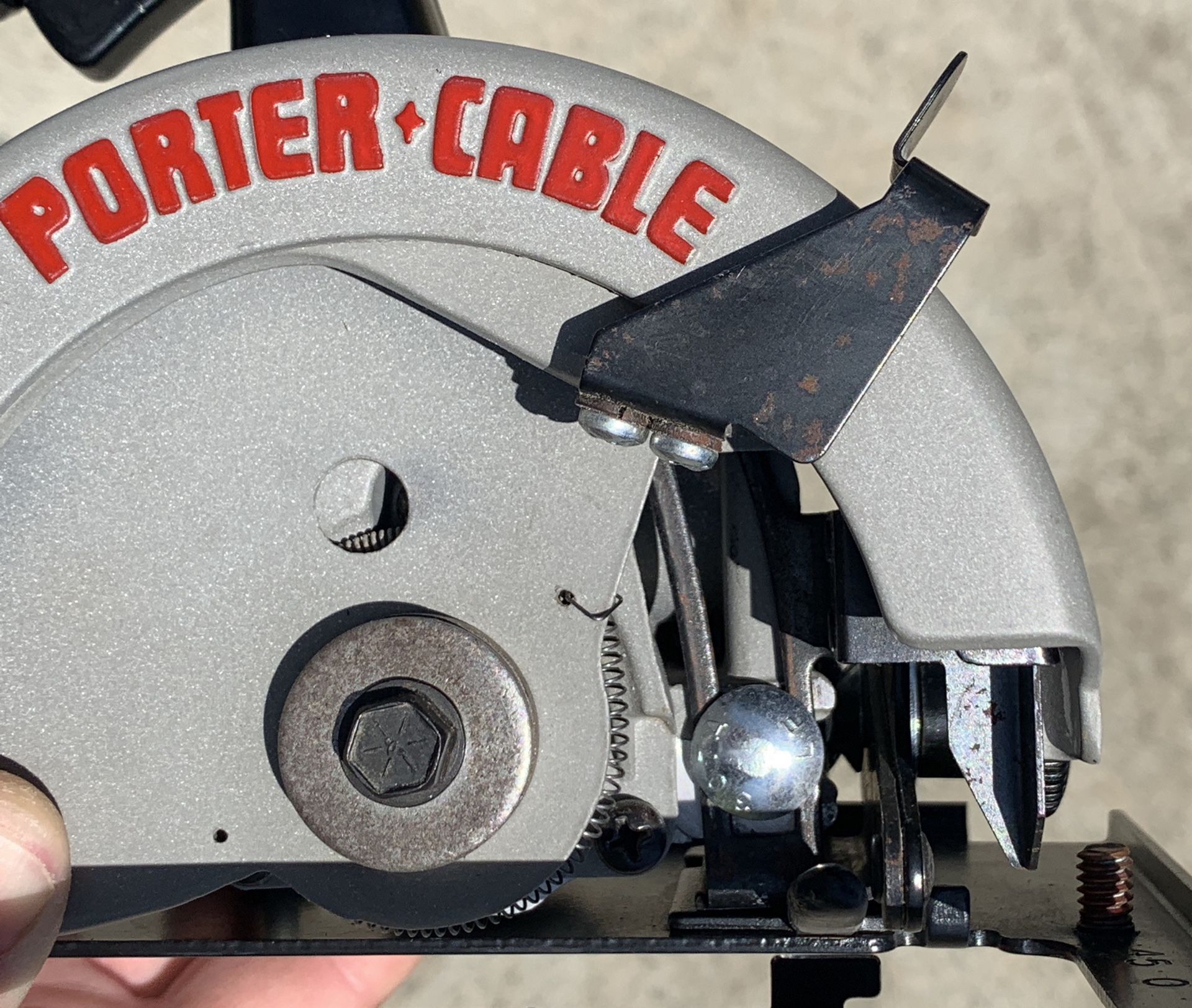 PorterCable 314 Type 5 4 1/2" worm drive trim saw for carpentry or