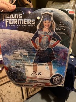 Costume