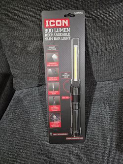 Icon 800 lumen light Rechargeable