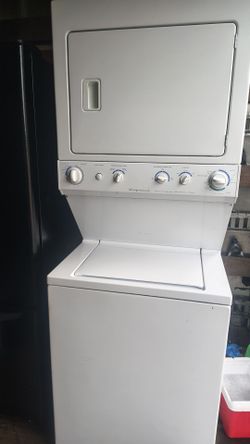 Frigidaire laundry center