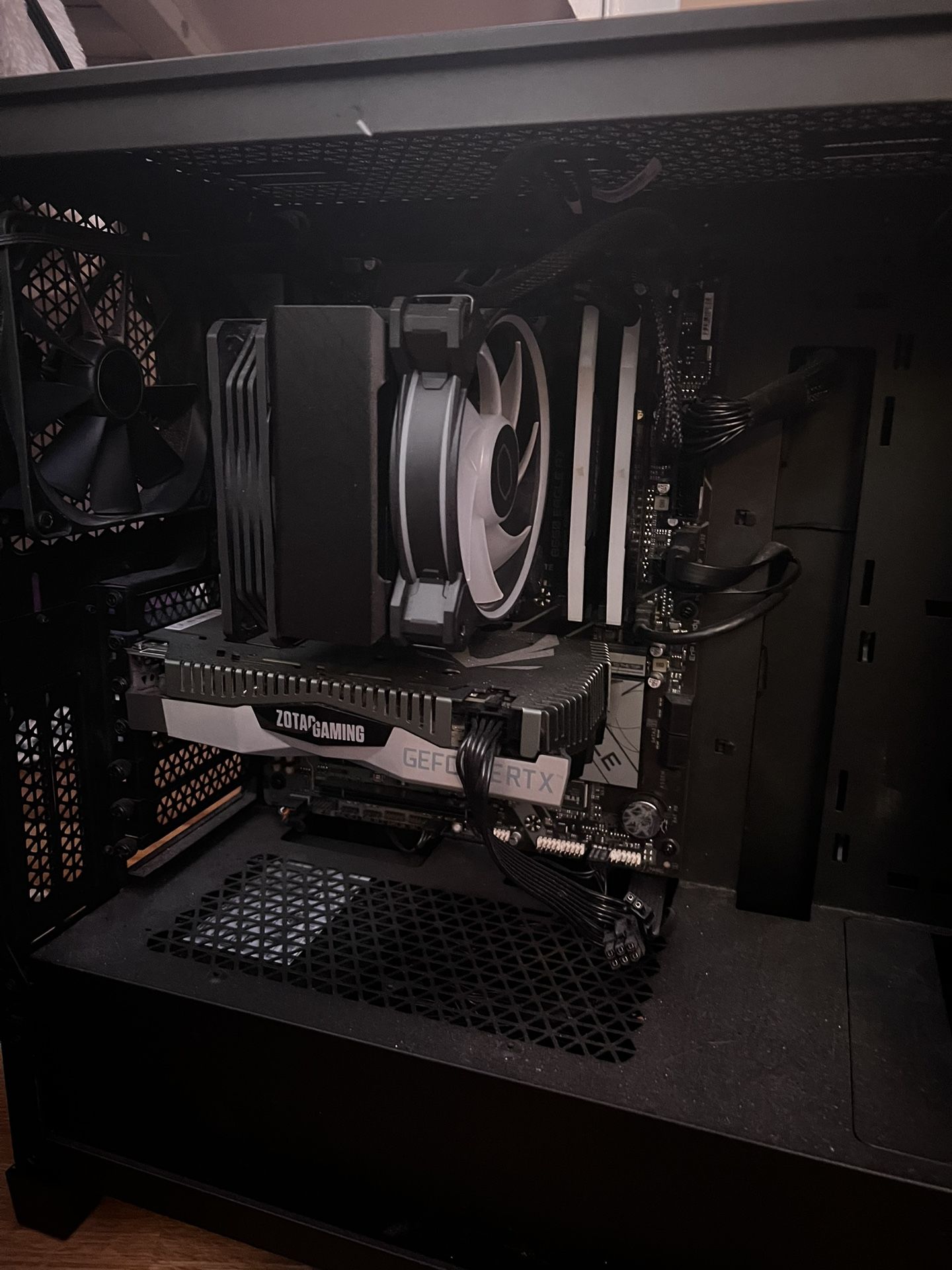 GAMING PC RYZEN 7 7700x, DDR5 16GB, RTX2060