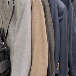 Mens Clothing: Many Pieces Designer 