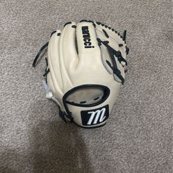 Marucci Baseball Glove