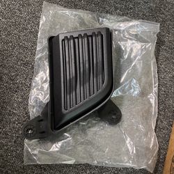 2019-2020 Silverado Trim Cover