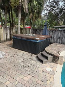 Large outside Jacuzzi