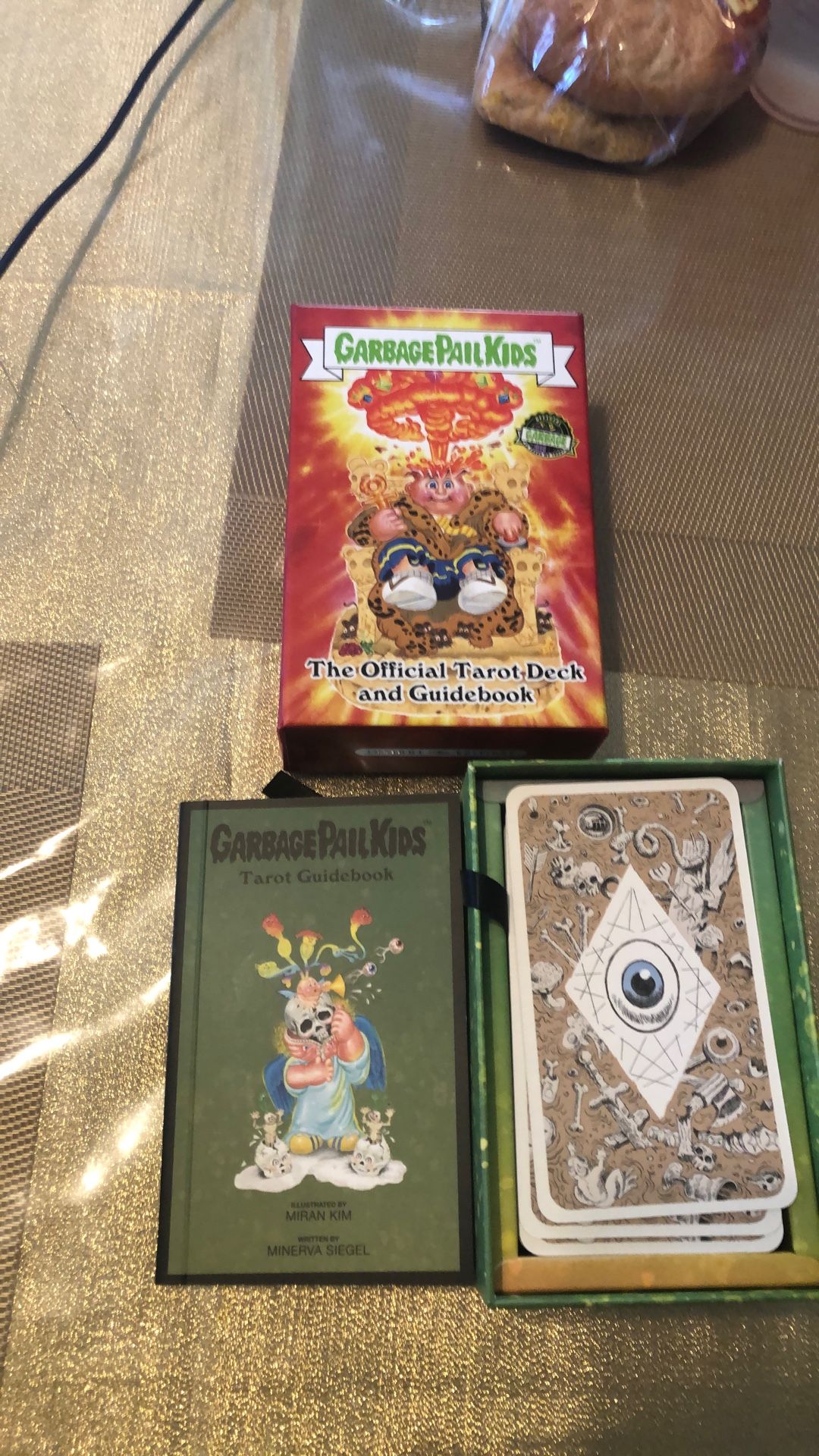 Garbage Pail Kids - The Official Tarot Deck & Guide Book.