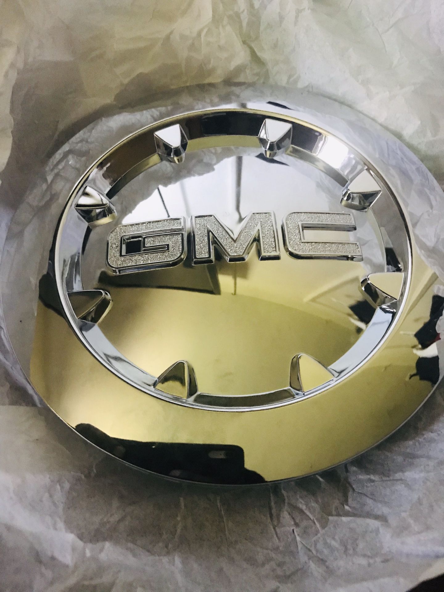 GMC hub cap cover centerpiece center caps