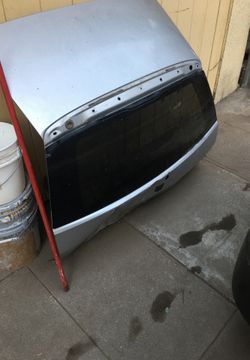 Magnum rear glass
