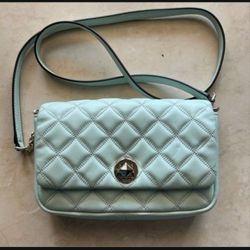 Kate spade Quilted Small Flap Crossbody Like New $70