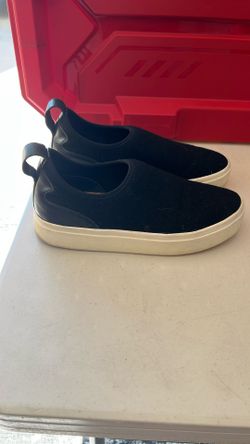 Lucky Brand Women’s Size 8 Black Slip On Shoe