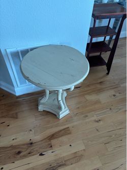 White wash table