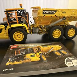Lego Technic (Volvo 6x6 Hauler)