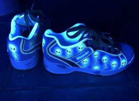 Etonic Glo-Alien Perfect Slide Bowling Shoes Size 6