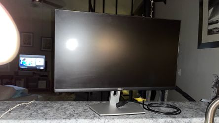 DELL Flat Panel Monitor/S2421HN