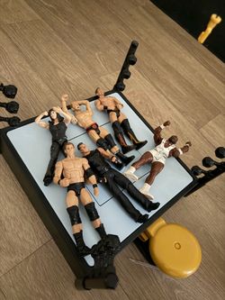 WWE Ring + Action Figures