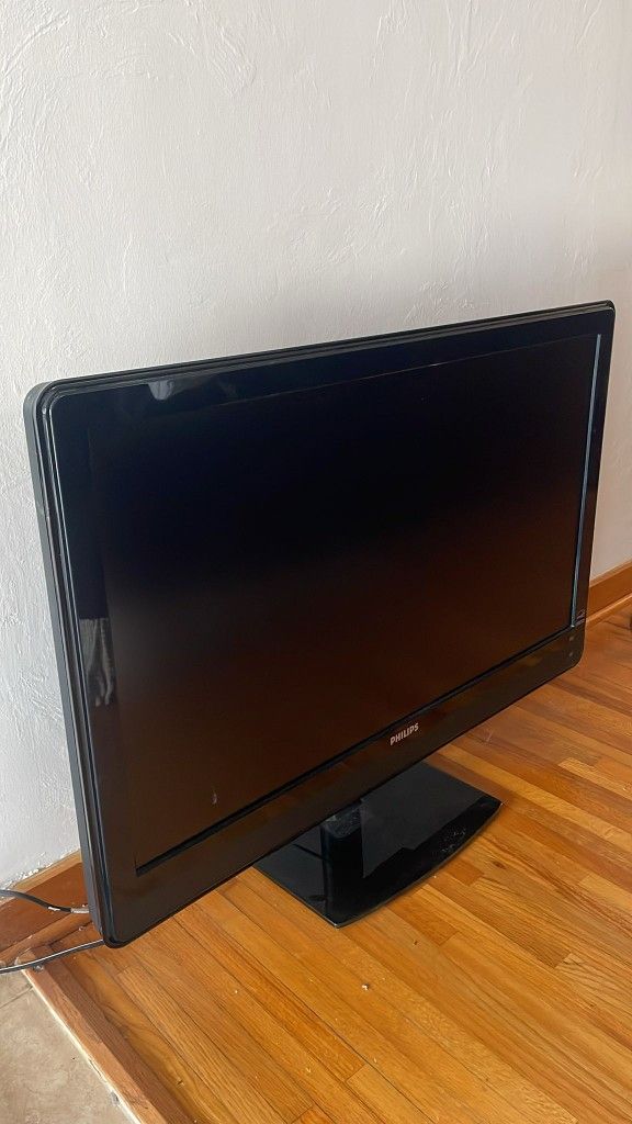 Phillips 42" TV With Stand