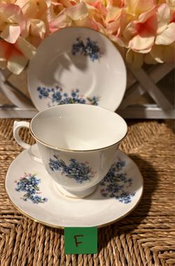 Set of 2 Teacups & Saucers Forget Me Nots