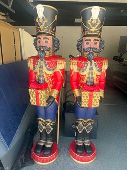 Large Christmas Nutcracker Soldier Statues – Set of 2