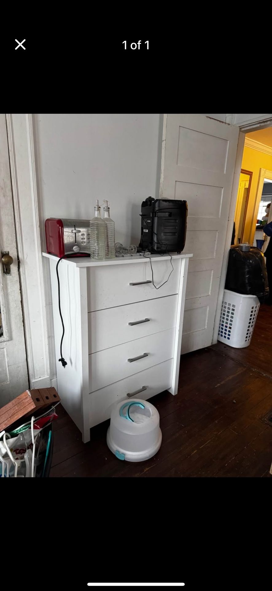 2 White Dressers