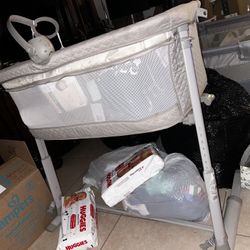 baby bassinet 