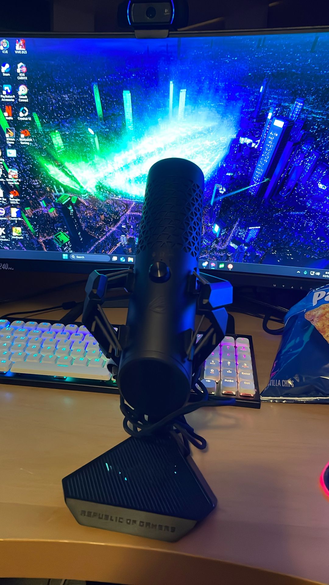 Asus Rog CARNYX Gaming Mic Black Version