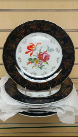 Porcelain Dinner Plates _ $4 = 1 ( NEW ) cobalt blue / gold / red / white. kitchenware, dinnerware