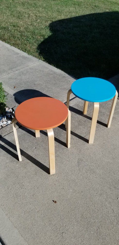 Pair Stackable Round Wood Side Tables/Stools